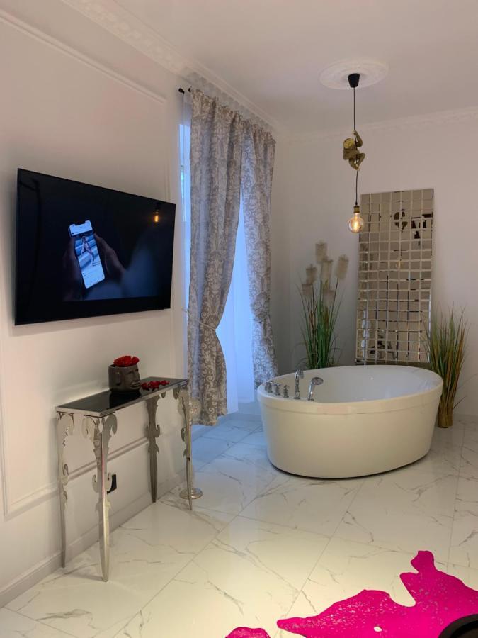 Tiltu 5 Jacuzzi Apartment 클라이페다 외부 사진